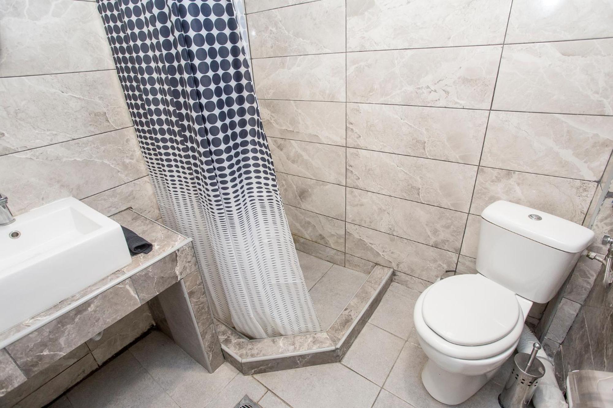 Closer "Egnatia Apartment 1" Thessaloniki Exterior photo