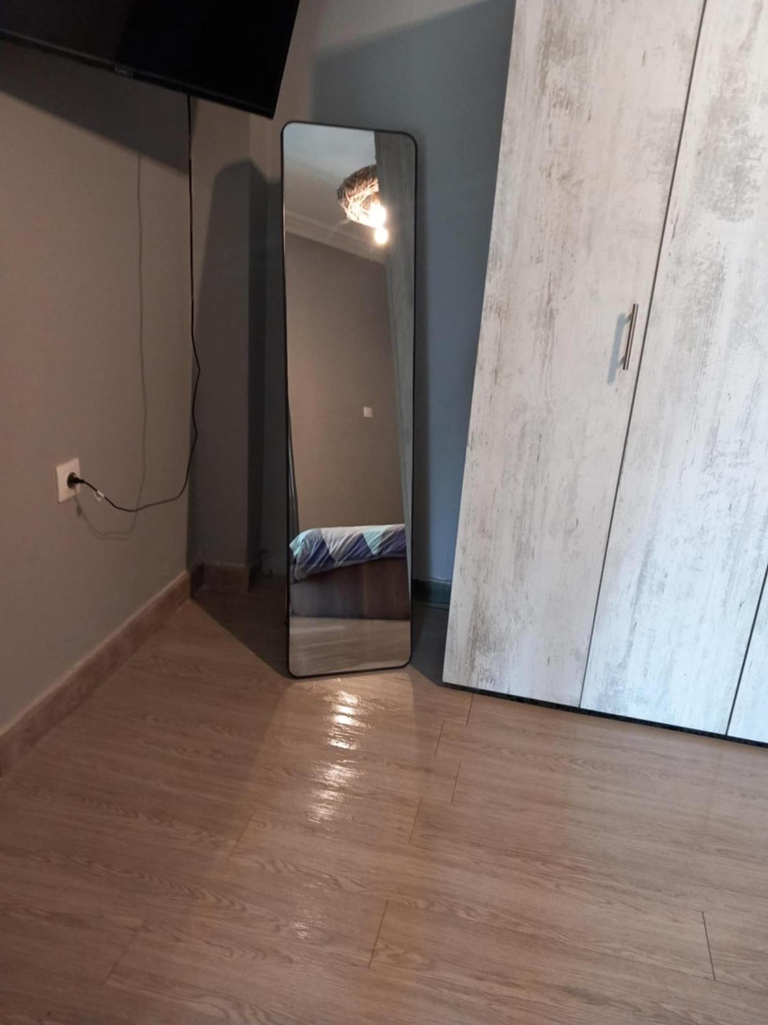 Closer "Egnatia Apartment 1" Thessaloniki Exterior photo